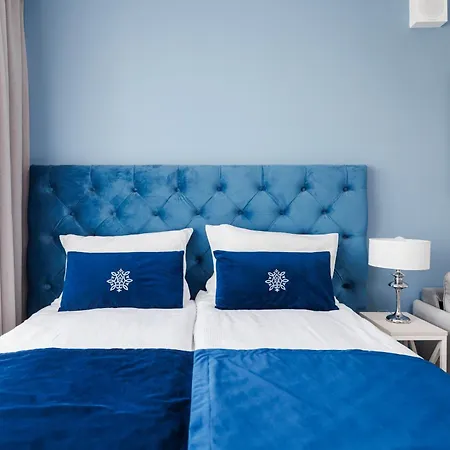 Ξενοδοχείο με διαμερίσματα Ina Rent - Slaska 12 *