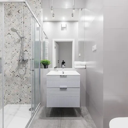 Ξενοδοχείο με διαμερίσματα Ina Rent - Slaska 12 *