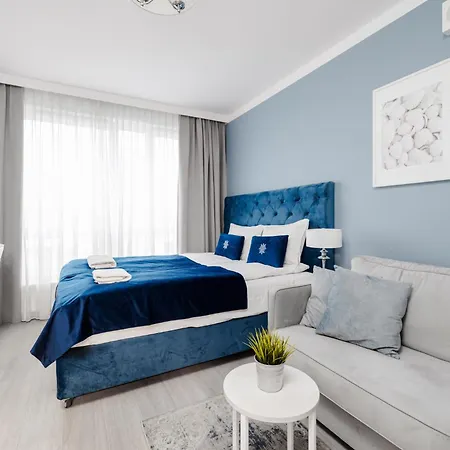 Ξενοδοχείο με διαμερίσματα Ina Rent - Slaska 12 *