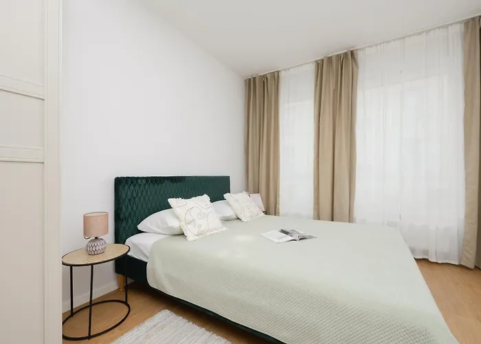 Ina Rent - Slaska 12 Aparthotel